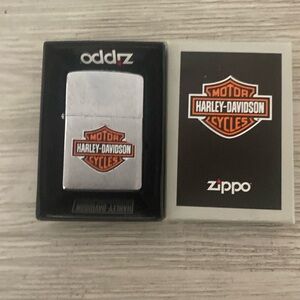 Used a couple of times Harley Davidson, zippo lighter